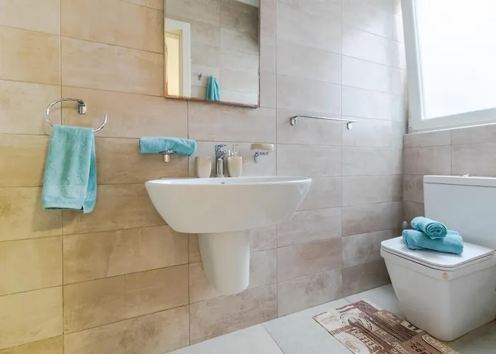 Apartment Brand New 3 Bdr 2 Bth Hb6